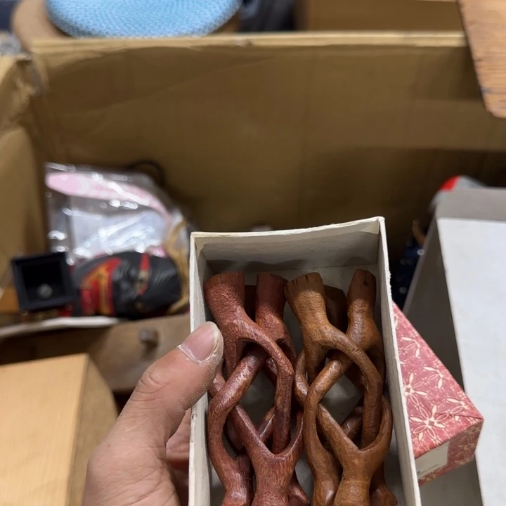 是***啊哈哈哈哈哈哈哈哈哈哈