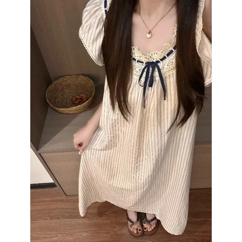 纯欲风条纹蕾丝边睡裙女夏季新款可外穿飞飞袖连衣裙大码家居裙子