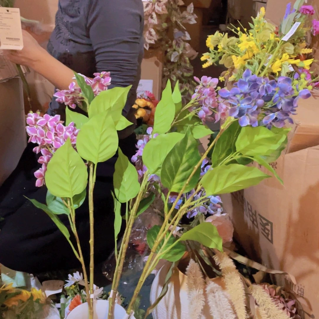 永***气陶瓷花瓶，仿真绿植。3