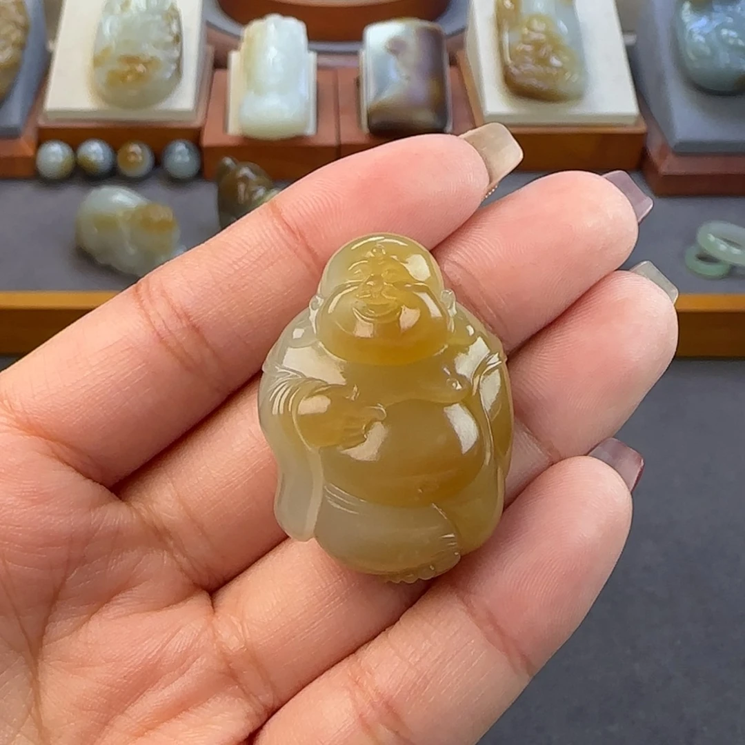 【闪购商品】和田玉颈饰未镶嵌小*哥