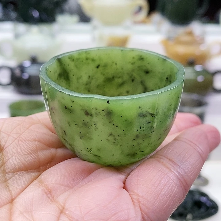 未镶嵌和田玉挂件茶杯30m l