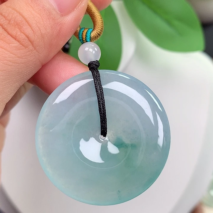 翡翠未镶嵌颈饰平安扣35.4x5.3mm