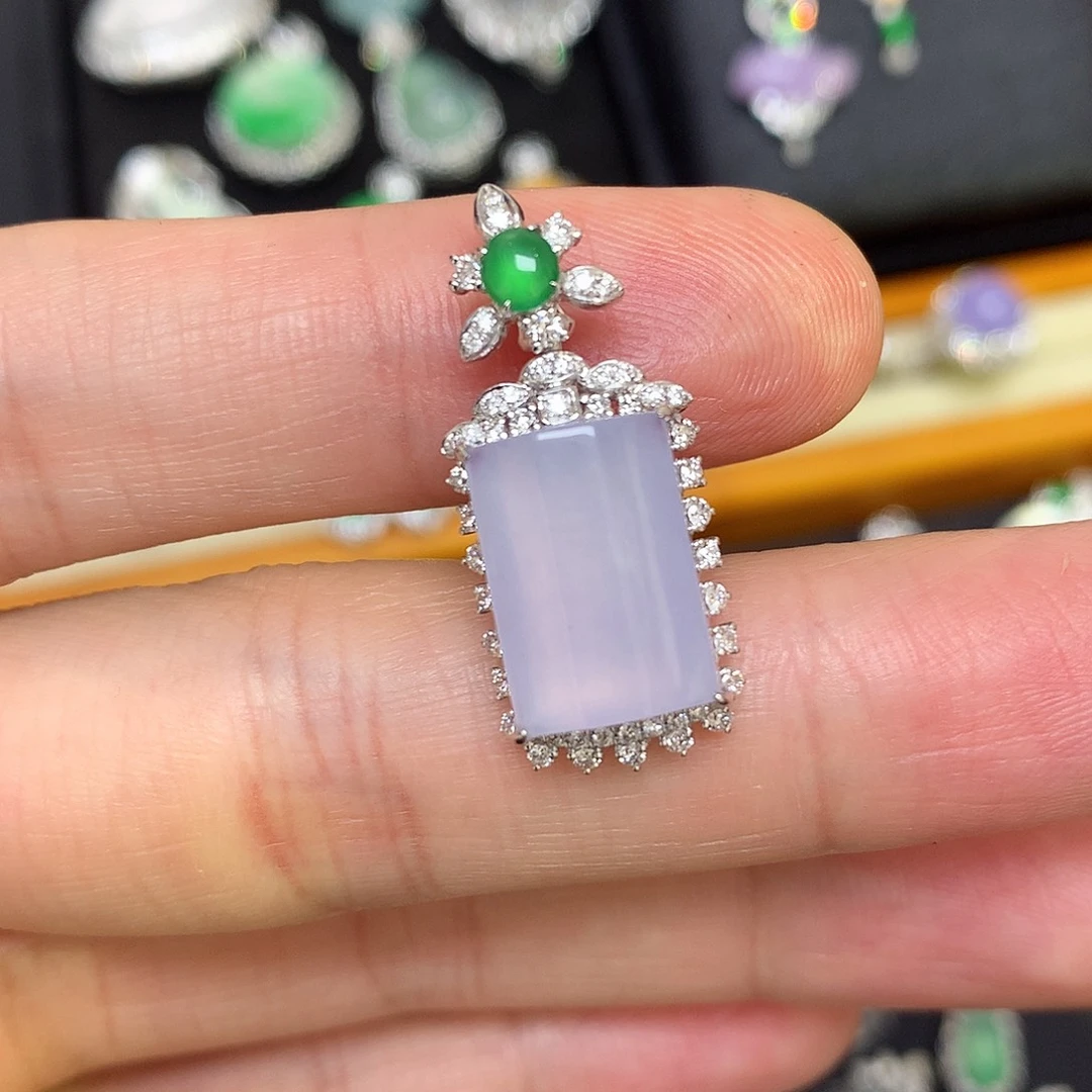 吊坠(不含链)18K金镶嵌翡翠