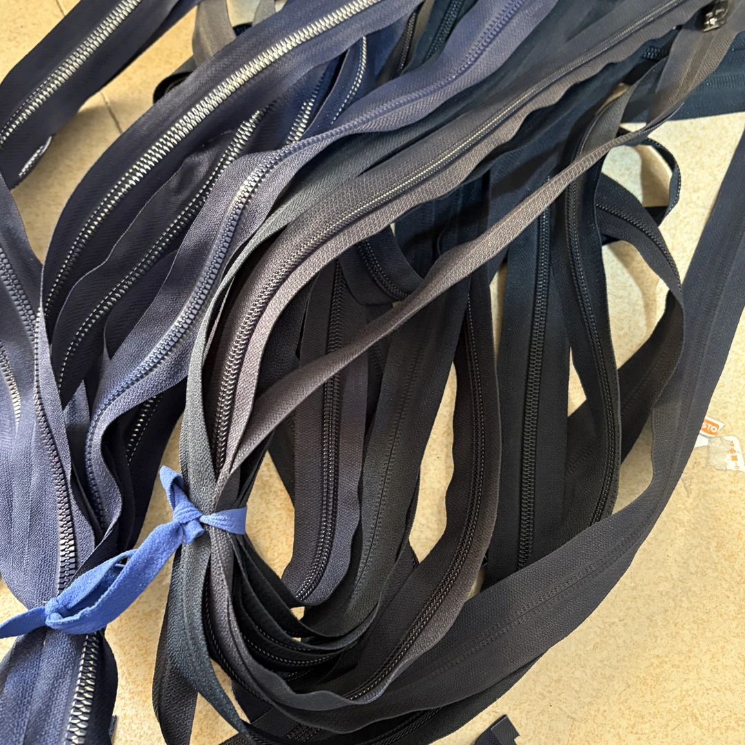 藏蓝色拉链一根辅料（双头）