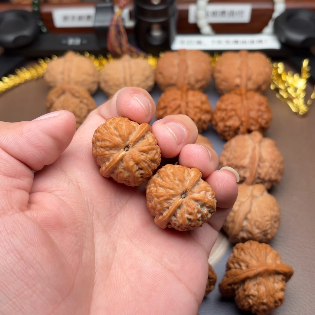 F***L把件文玩核桃野生独家狮子头