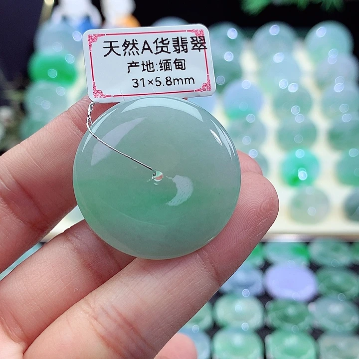 小***乖吊坠(不含链)未镶嵌翡翠