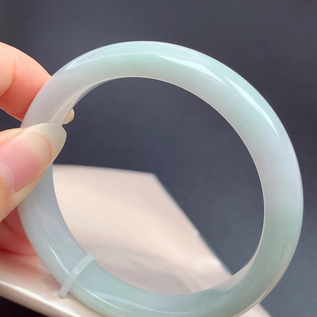 翡翠未镶嵌手镯57.8圈口