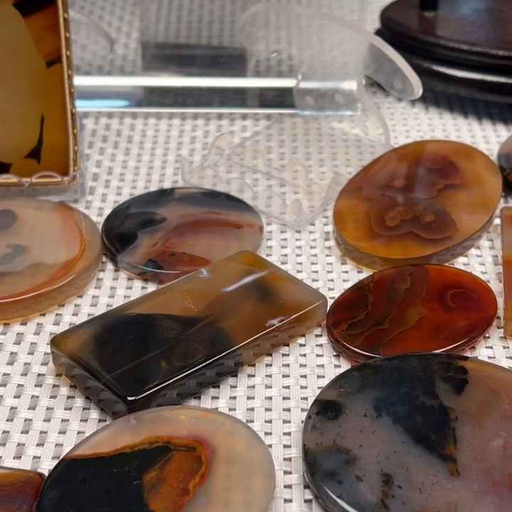 根***者玛瑙/玉髓未镶嵌颈饰