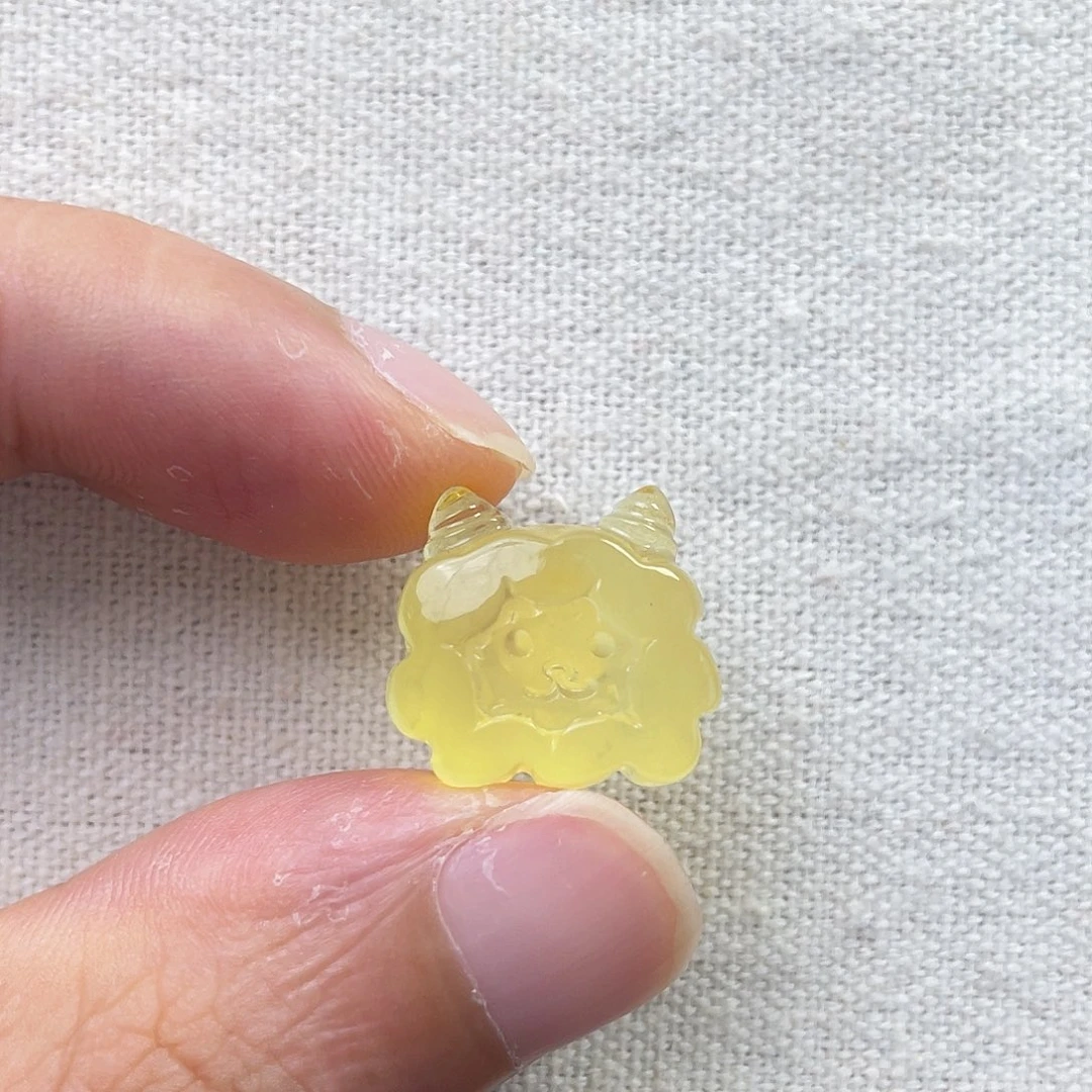 琥珀未镶嵌裸石小羊