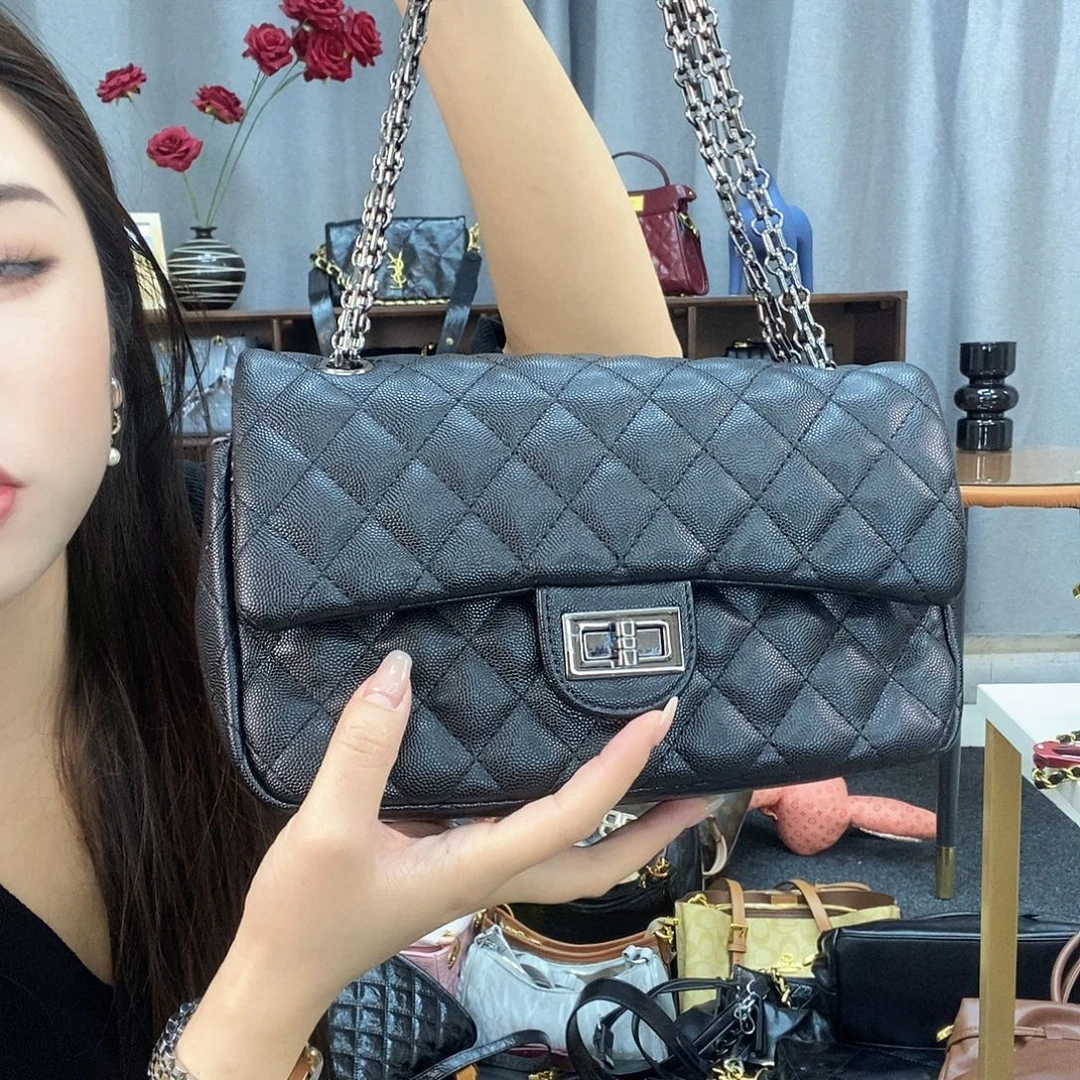 绵羊皮（革）牛剖层皮革羊皮（革）小牛剖层皮革鱼子酱经典菱格