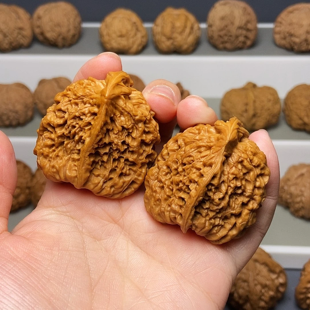 吊坠文玩核桃官帽半壁