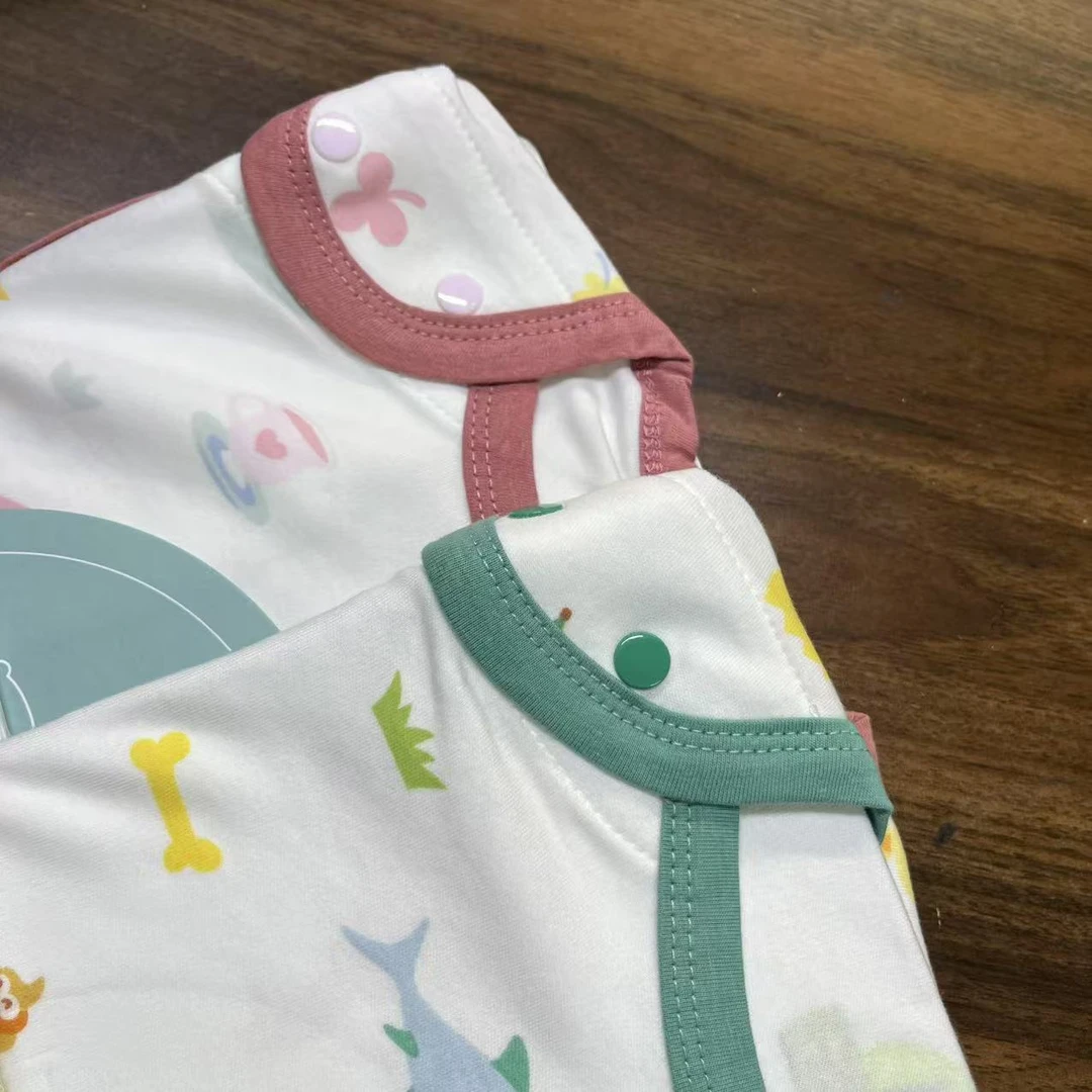 2-900-一款两色儿童卡通印花春夏背心款睡袋