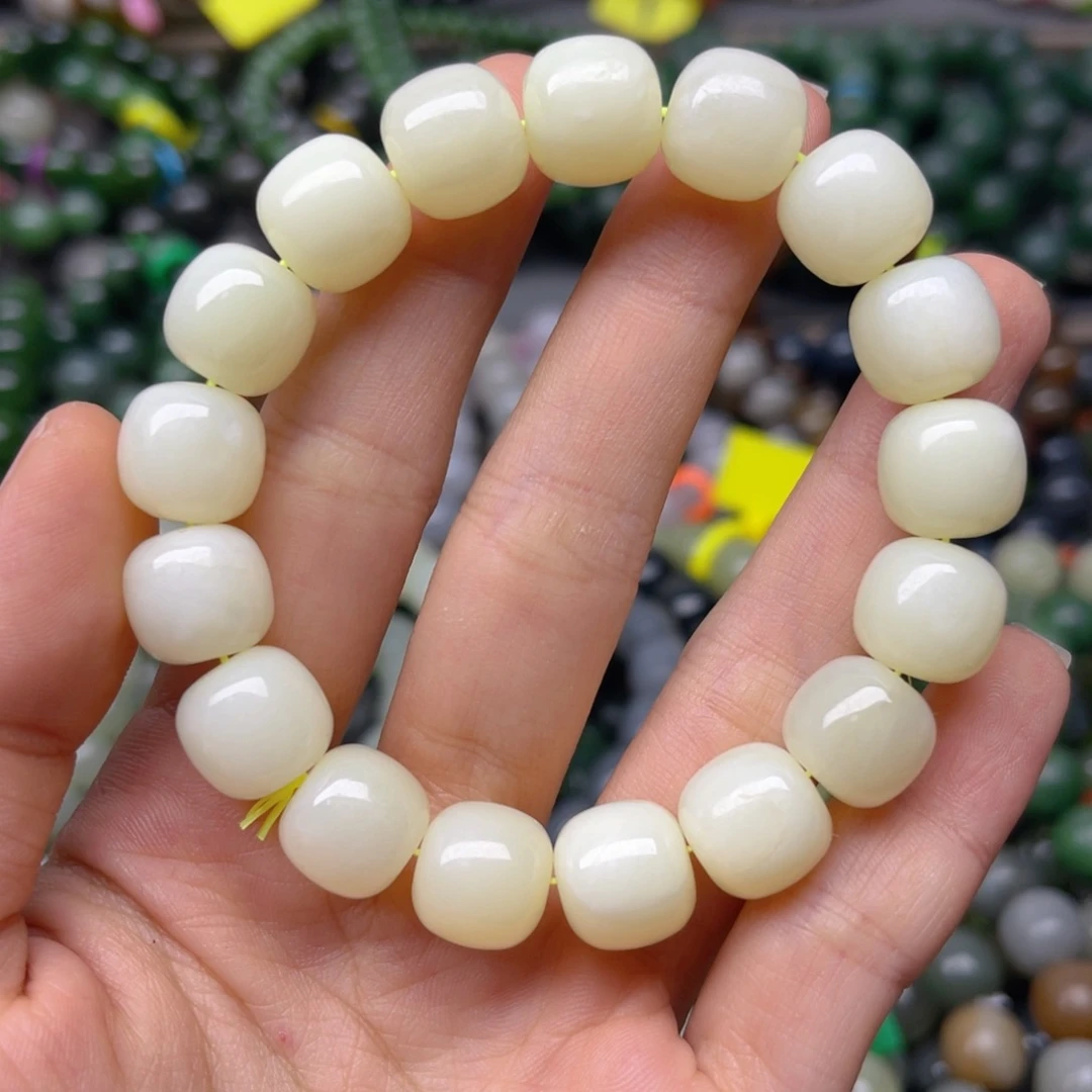 手链未镶嵌和田玉