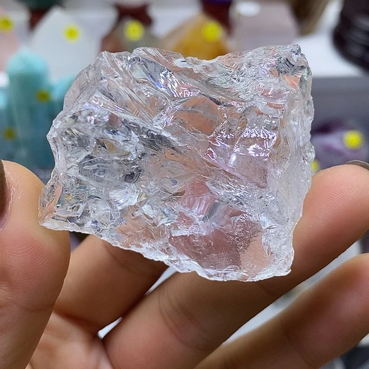 夏***峦水晶未镶嵌大型摆件（非配饰）74