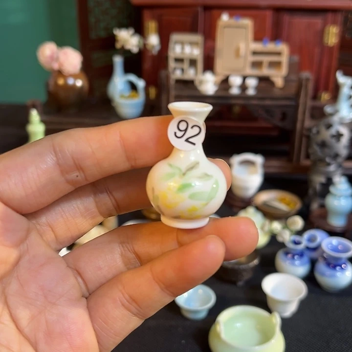 摆件微陶老王迷你花瓶