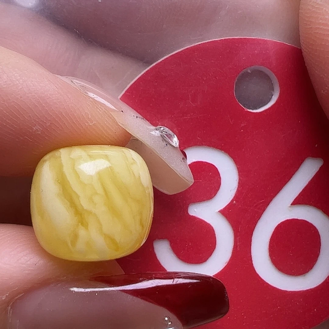 蜜蜡未镶嵌珠宝奇石11.3mm瓷白老型