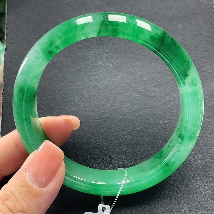 石英质玉手镯未镶嵌水**青