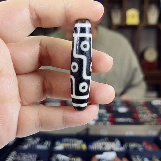 玛瑙/玉髓颈饰合金幻**牙