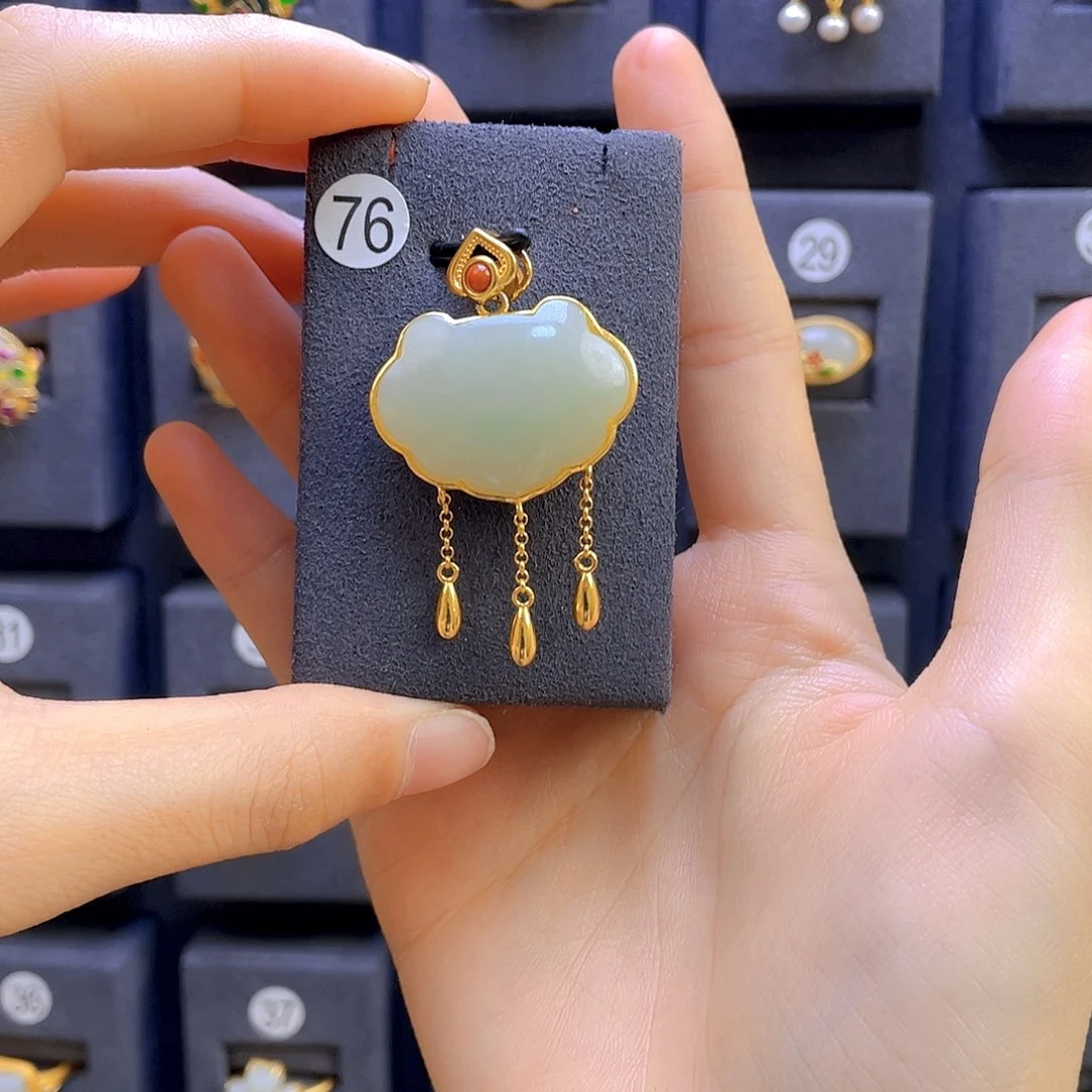 和田玉颈饰银S925镀金镶嵌