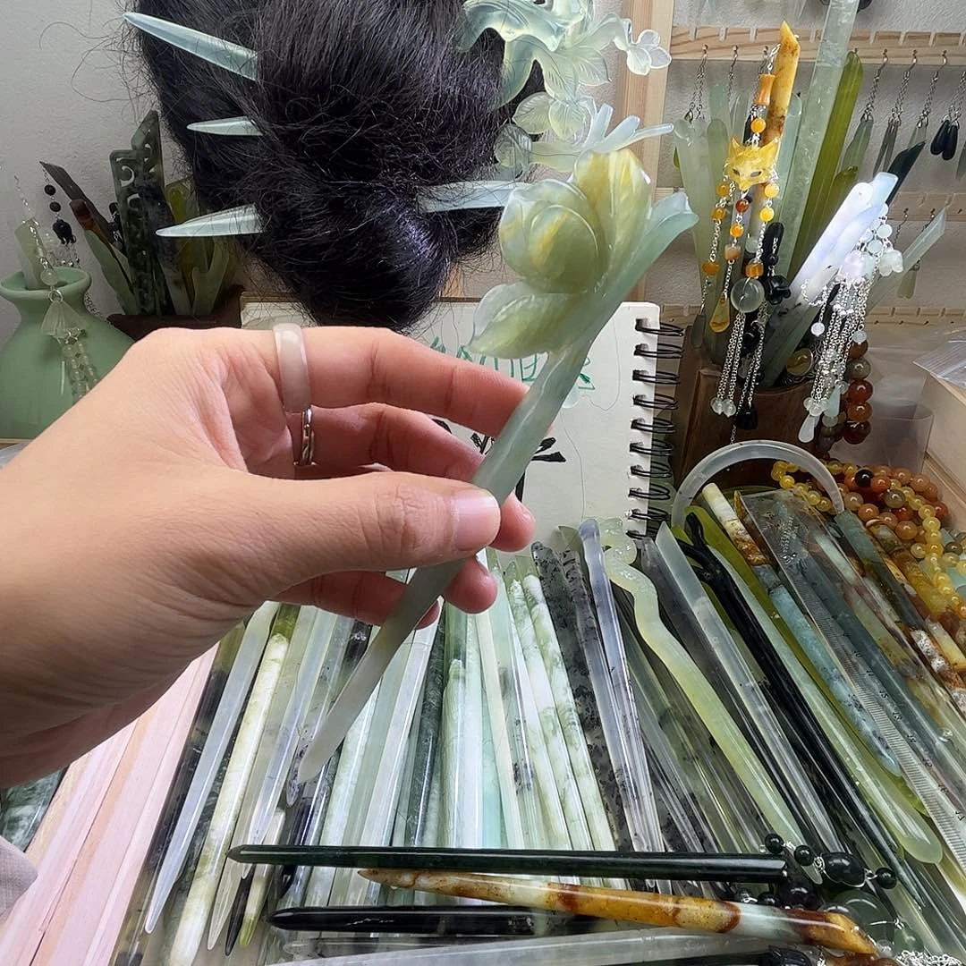 蛇纹石玉发饰未镶嵌薪*