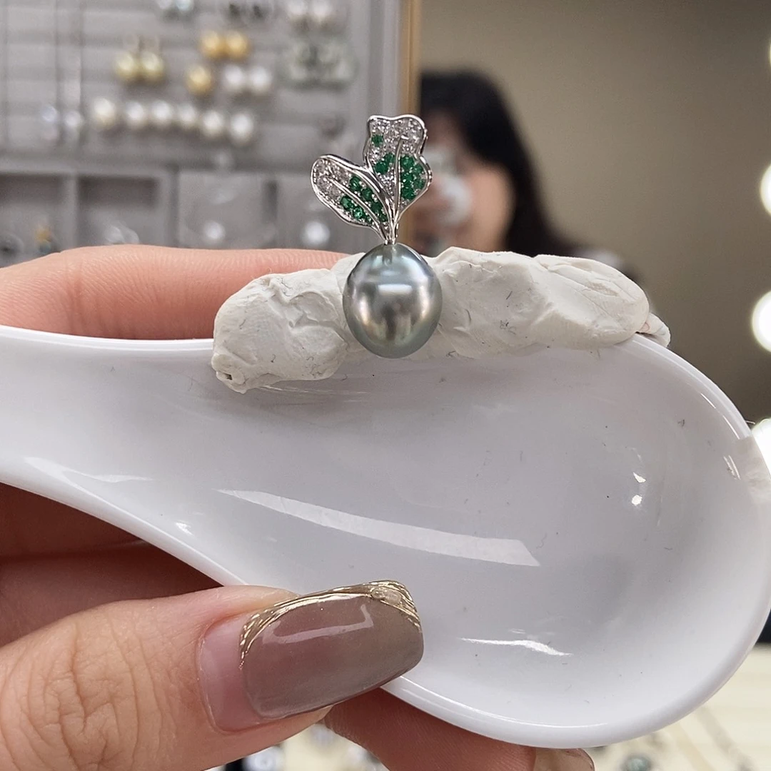 海水珍珠颈饰银S925镶嵌大溪地黑珍珠铂金灰萝卜