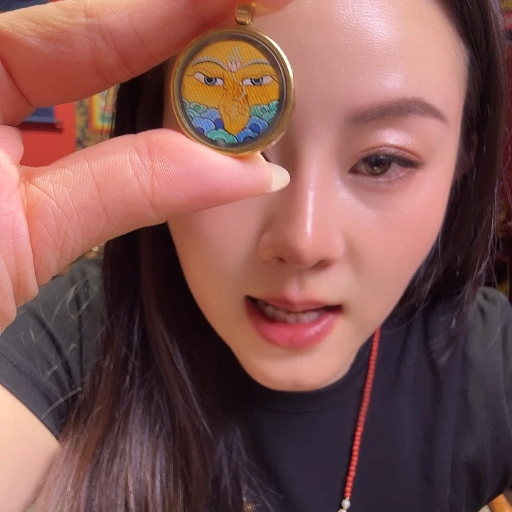 吊坠嘻嘻嘻嘻嘻嘻嘻