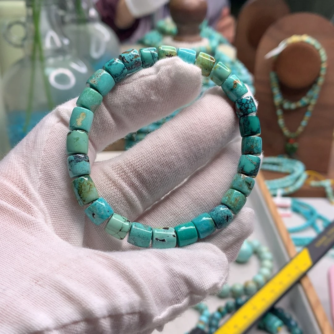 绿松石未镶嵌饰品