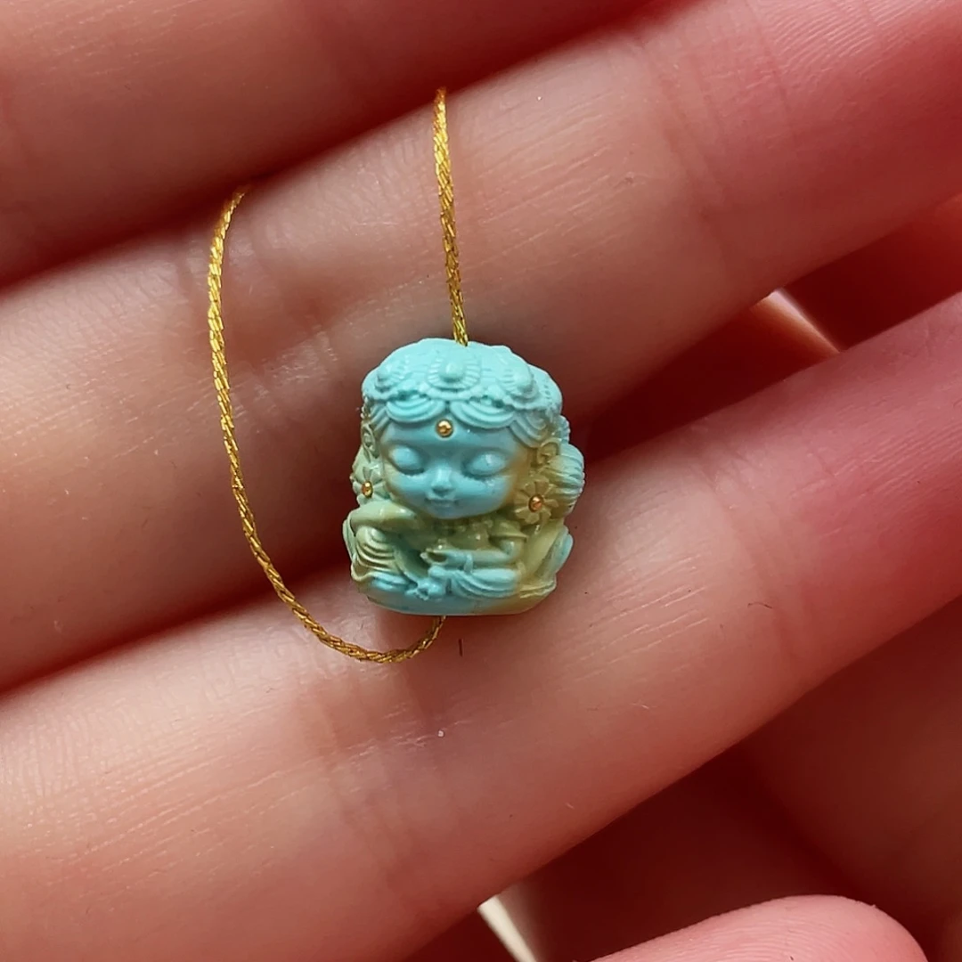 绿松石颈饰未镶嵌