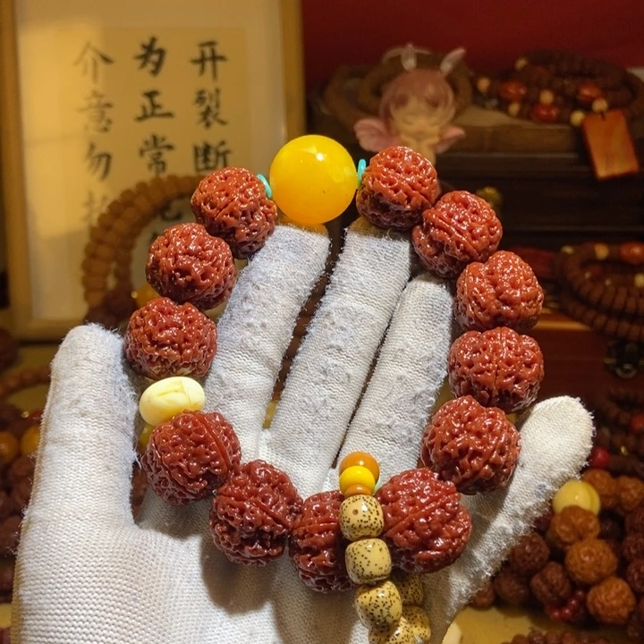 吊坠金刚菩提235玉化