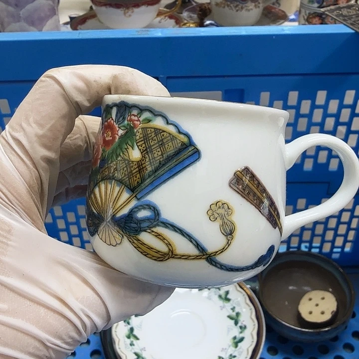 瓷片胡****仁开播啦…开播啦