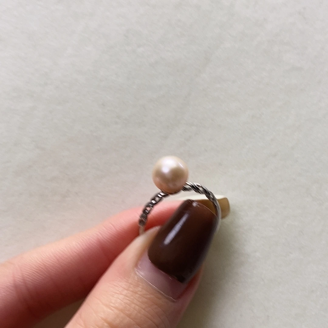 银S925镶嵌淡水珍珠戒指8.2mm