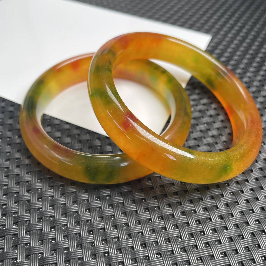 【大北】A36透璜綠红常规/QW250-精致女士多样性发一奇石