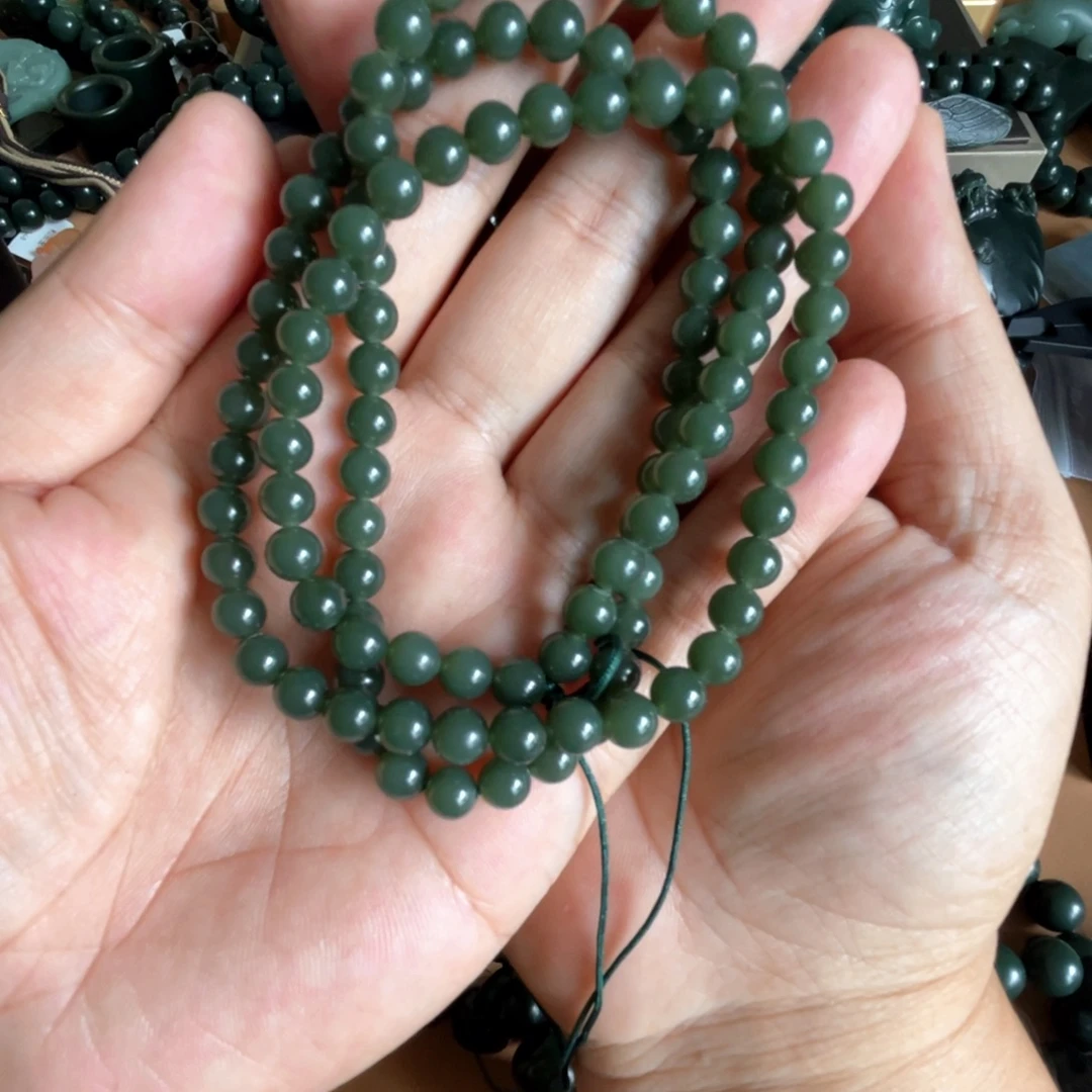 寒***夜未镶嵌手链和田玉