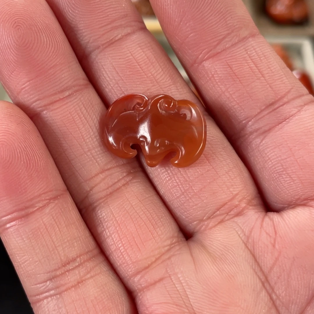 南红玛瑙未镶嵌颈饰