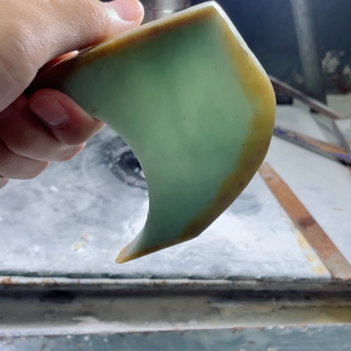 北***具裸石翡翠虎虎珠宝手镯定制