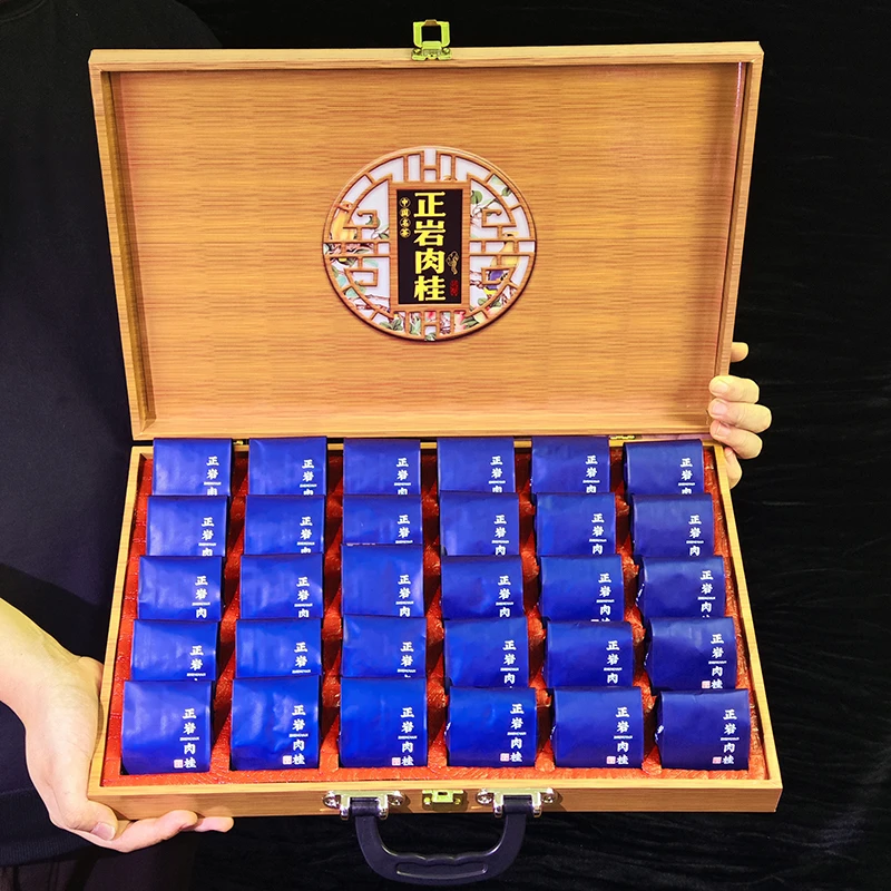 正岩肉桂-250克茶叶礼盒装送礼大气大红袍岩茶岩骨花香木盒