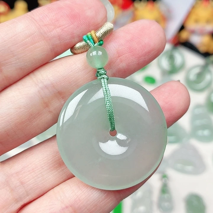 颈饰未镶嵌翡翠缅甸天然A货翡翠