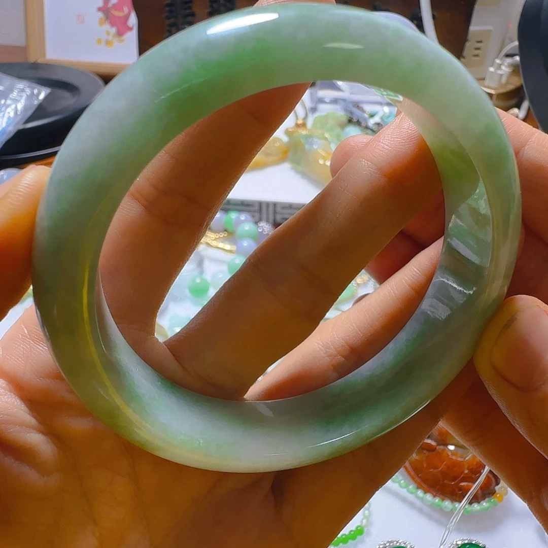 翡翠未镶嵌颈饰翡翠460