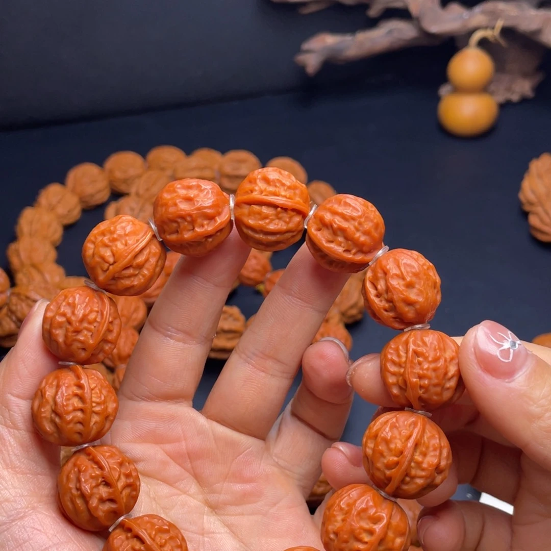 文玩核桃吊坠文***武龙脊