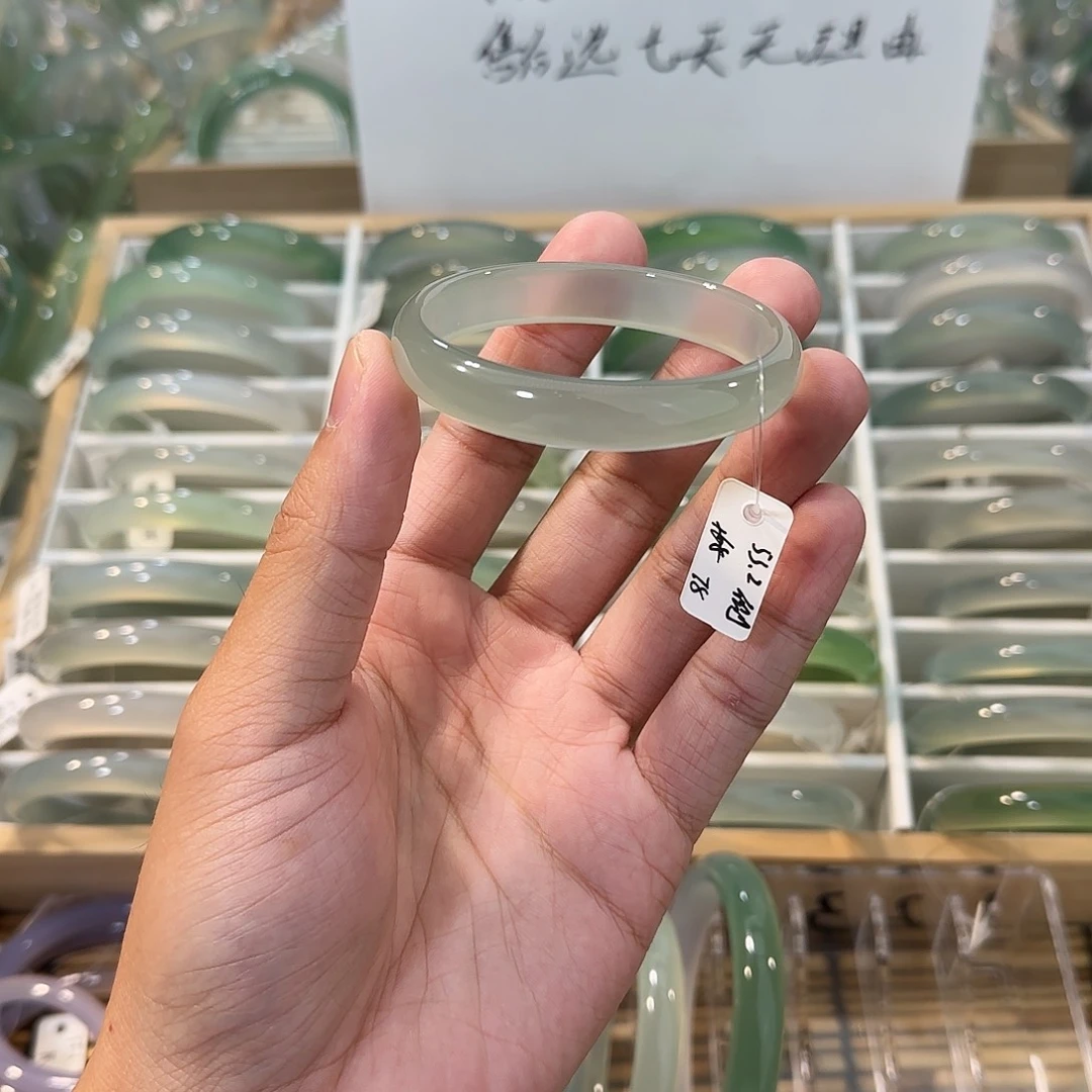 玛瑙/玉髓未镶嵌手镯圈口53.2