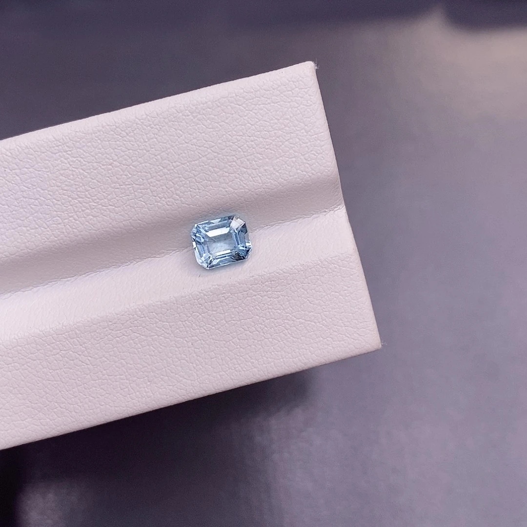 裸石海蓝宝石0.755克拉