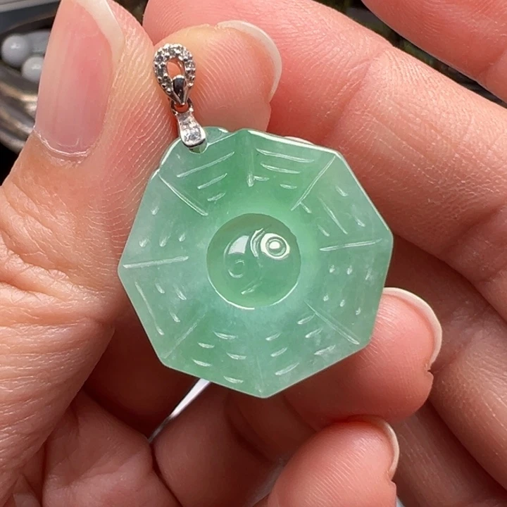 翡翠未镶嵌颈饰翡翠翡翠