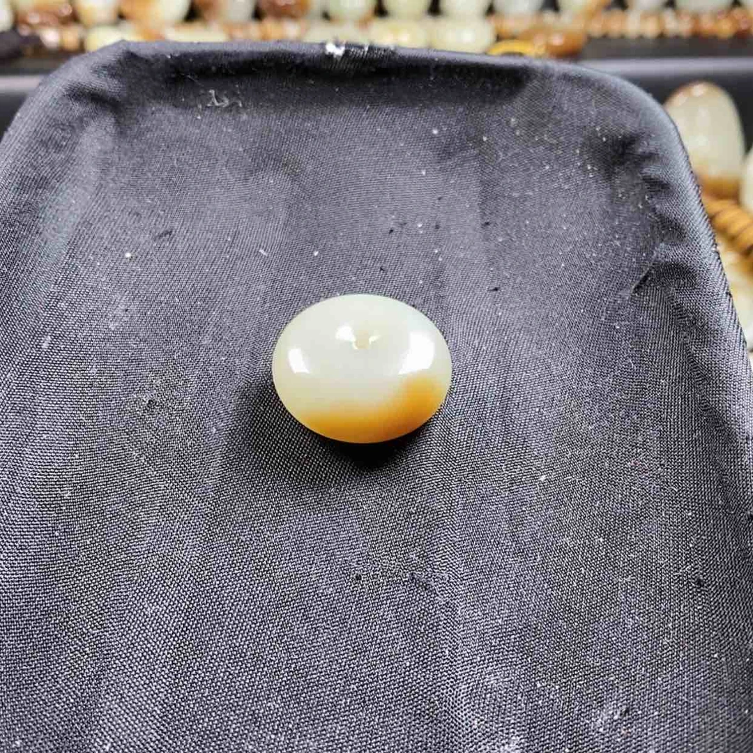 【闪购商品】和田玉（糖玉）颈饰未镶嵌