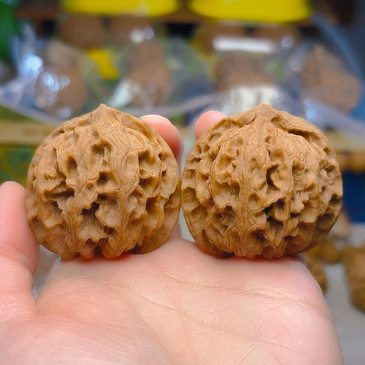 吊坠文玩核桃苹果园