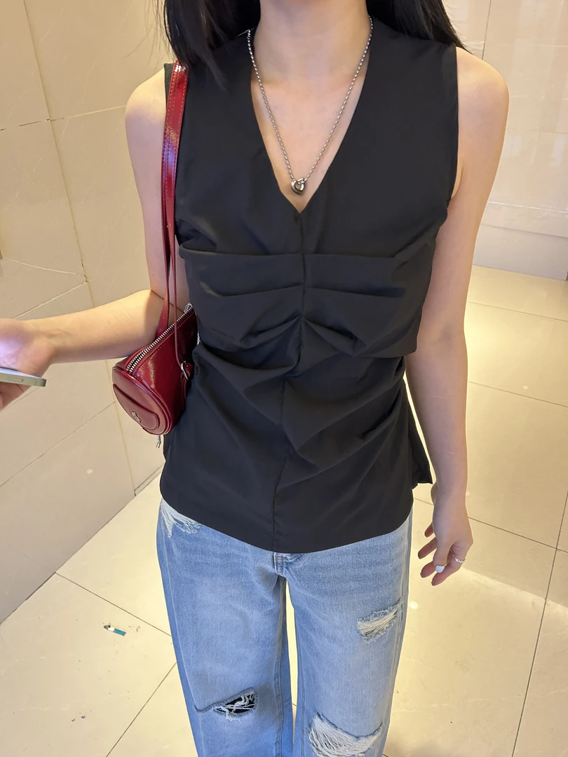 Sinbar Farm韩系三色V领无袖背心