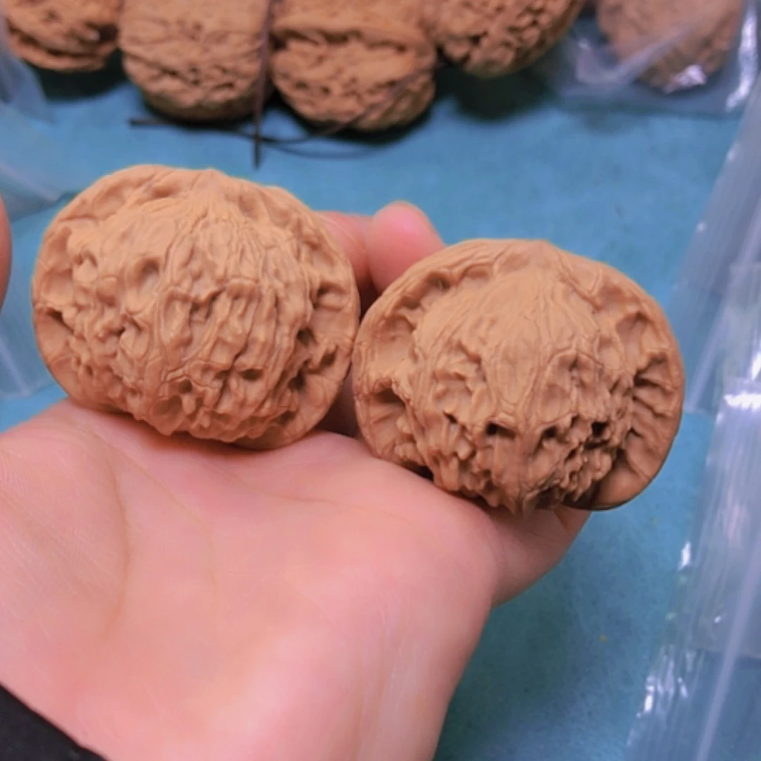 【闪购商品】摆件核桃44.5红狮子全品出油