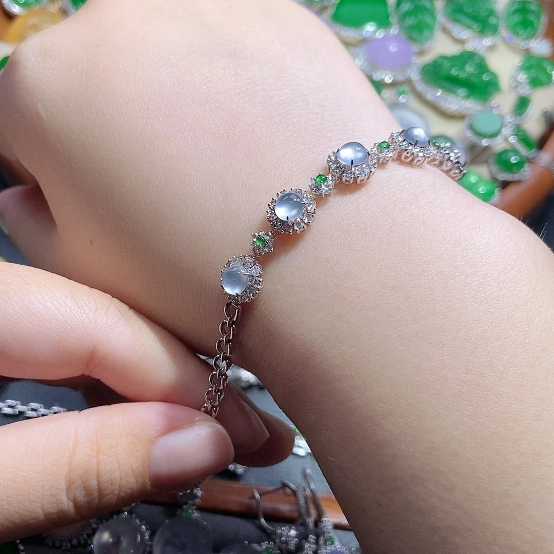 18K金镶嵌手链翡翠手链