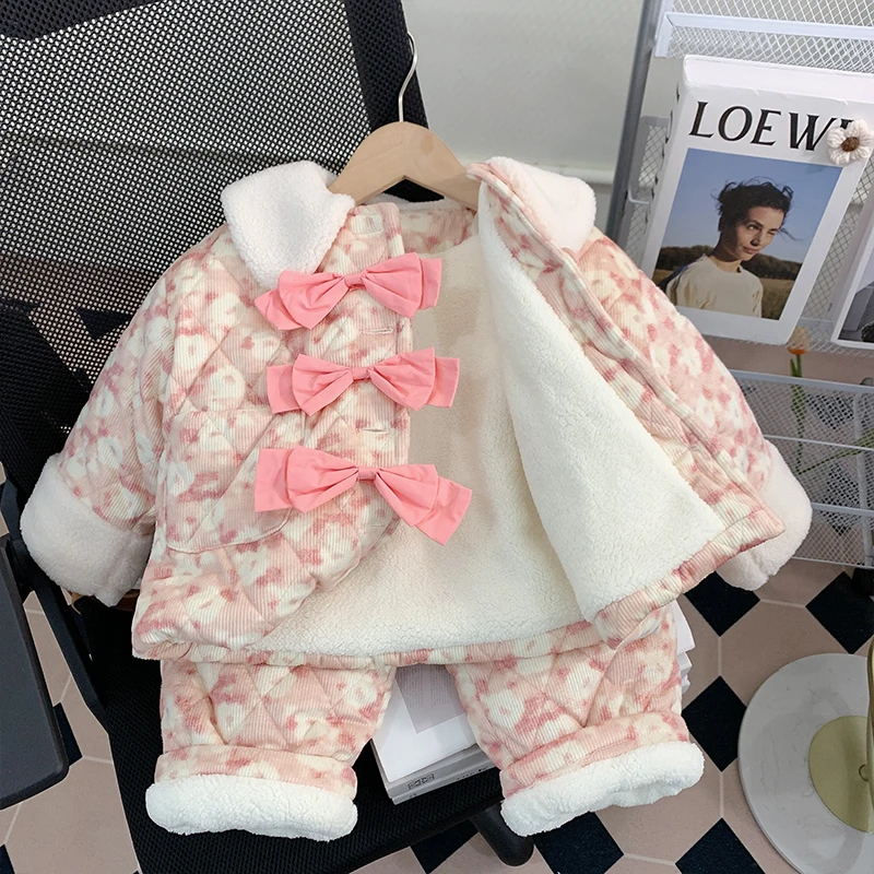 巴拉开门红女童睡衣三层夹棉加厚秋冬季新款加绒儿童女孩宝宝冬款