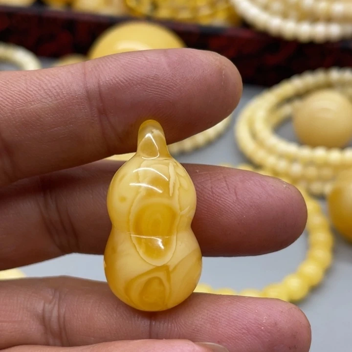 琥珀未镶嵌裸石葫芦