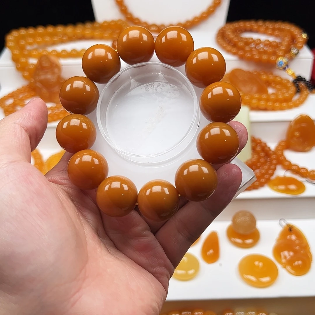 石英质玉（缅黄）未镶嵌手链
